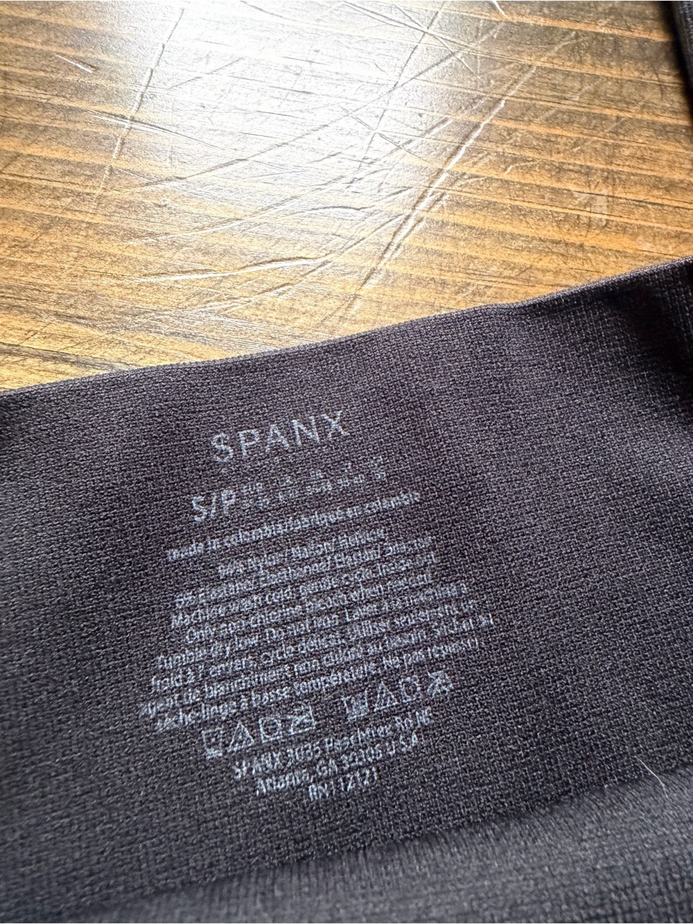 SPANX - Bundle of 6 Leggings - Picture 10 of 10